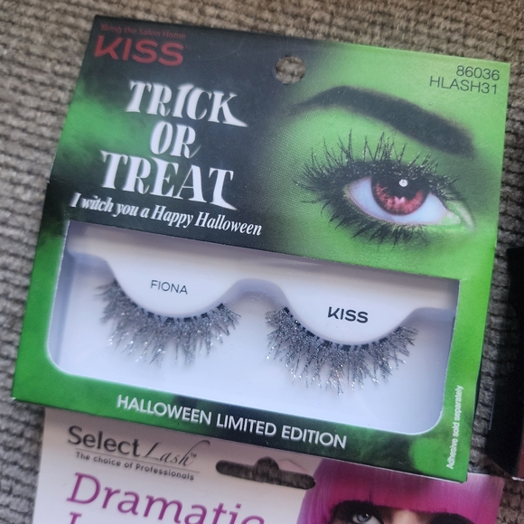 Lashes bundle - Picture 2 of 15